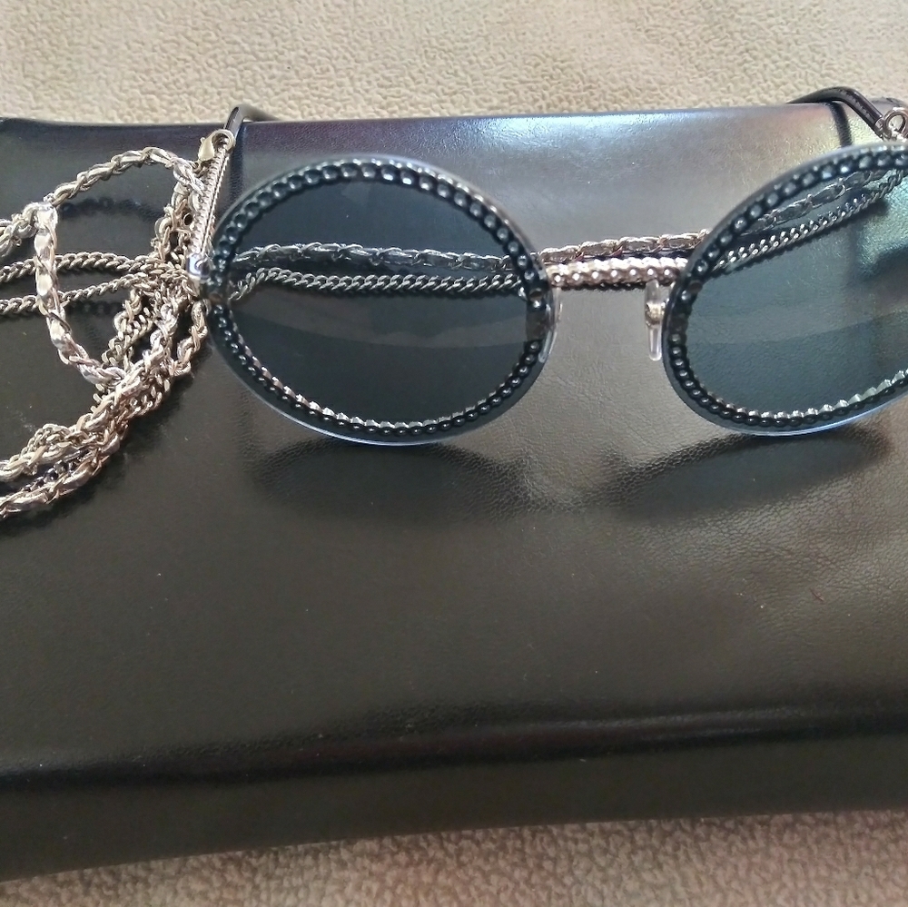Chanel-gasses